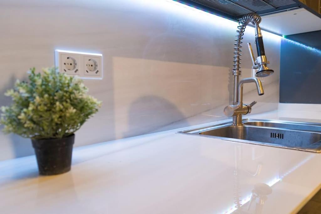 Nueva Casa Boutique En El Centro De Sevilla Kültér fotó