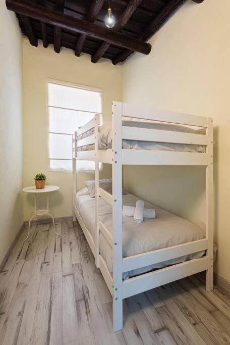 Nueva Casa Boutique En El Centro De Sevilla Kültér fotó