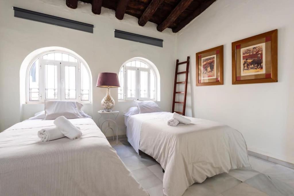 Nueva Casa Boutique En El Centro De Sevilla Kültér fotó